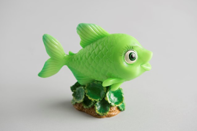 Gloria GloFish figurine
